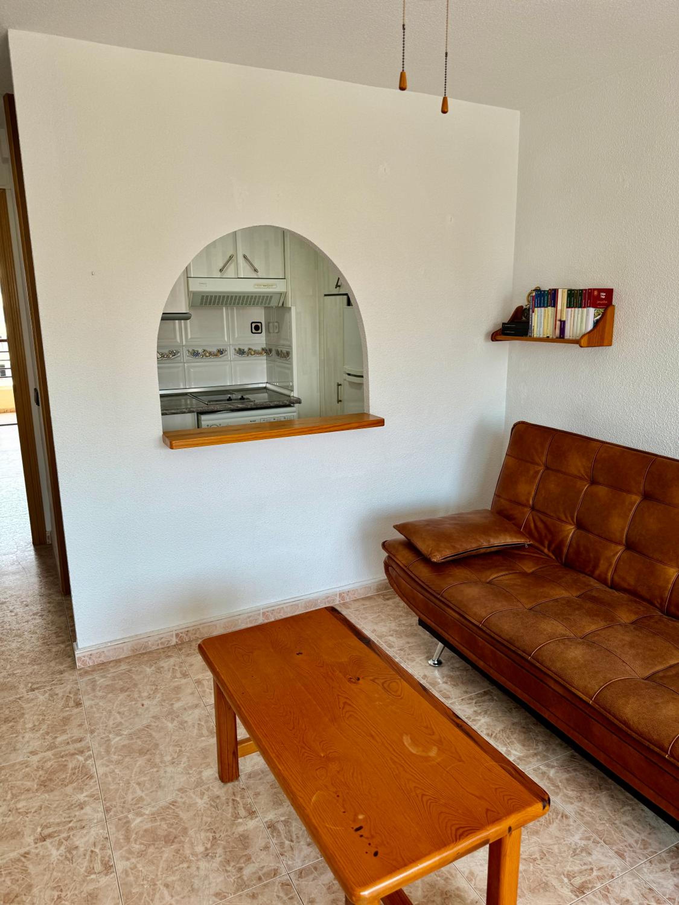 Apartament piscis en Benidorm, 1 min playa levante, Wi-Fi, AC y parking