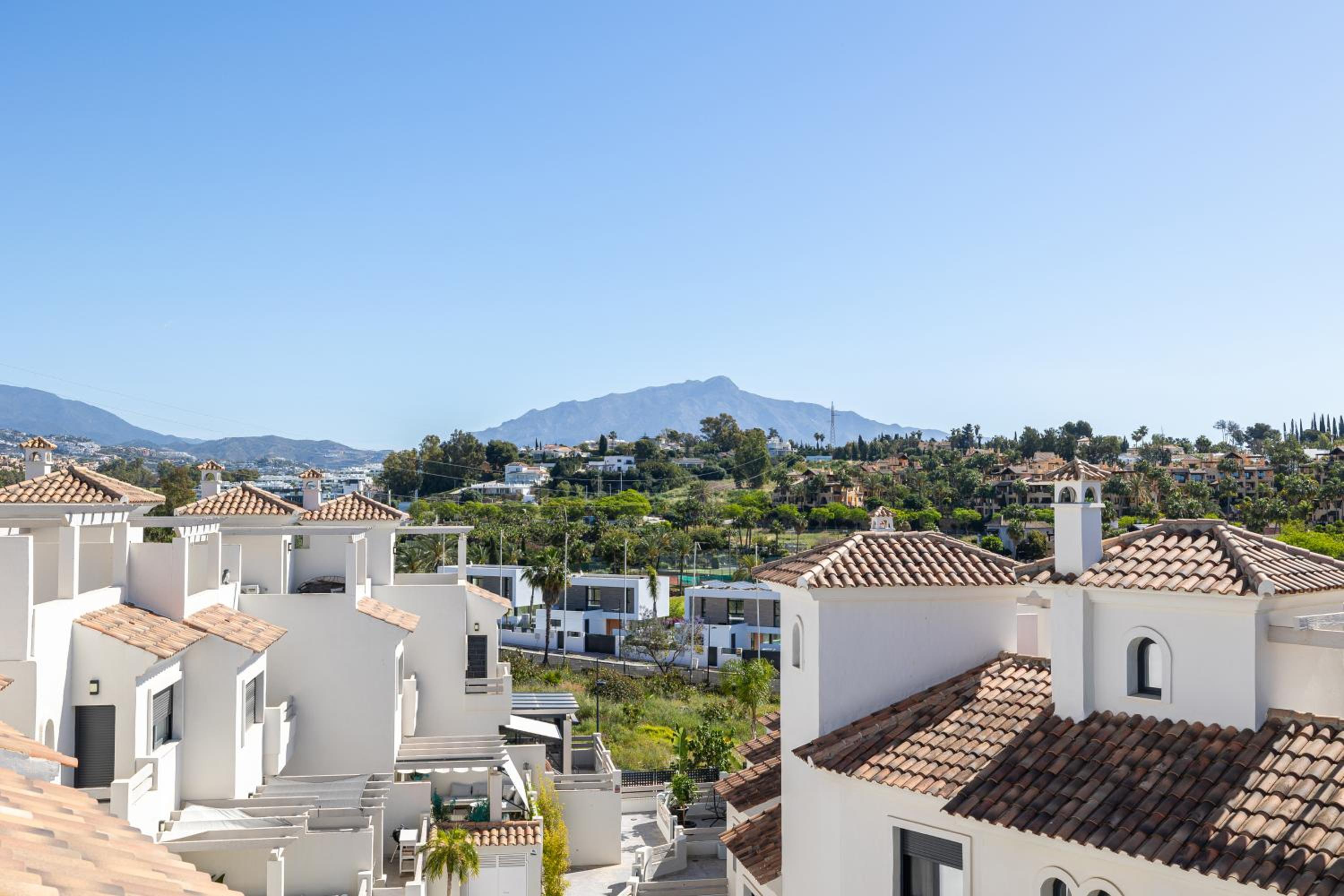 Campanario Golf Holiday Home by AORA STAY