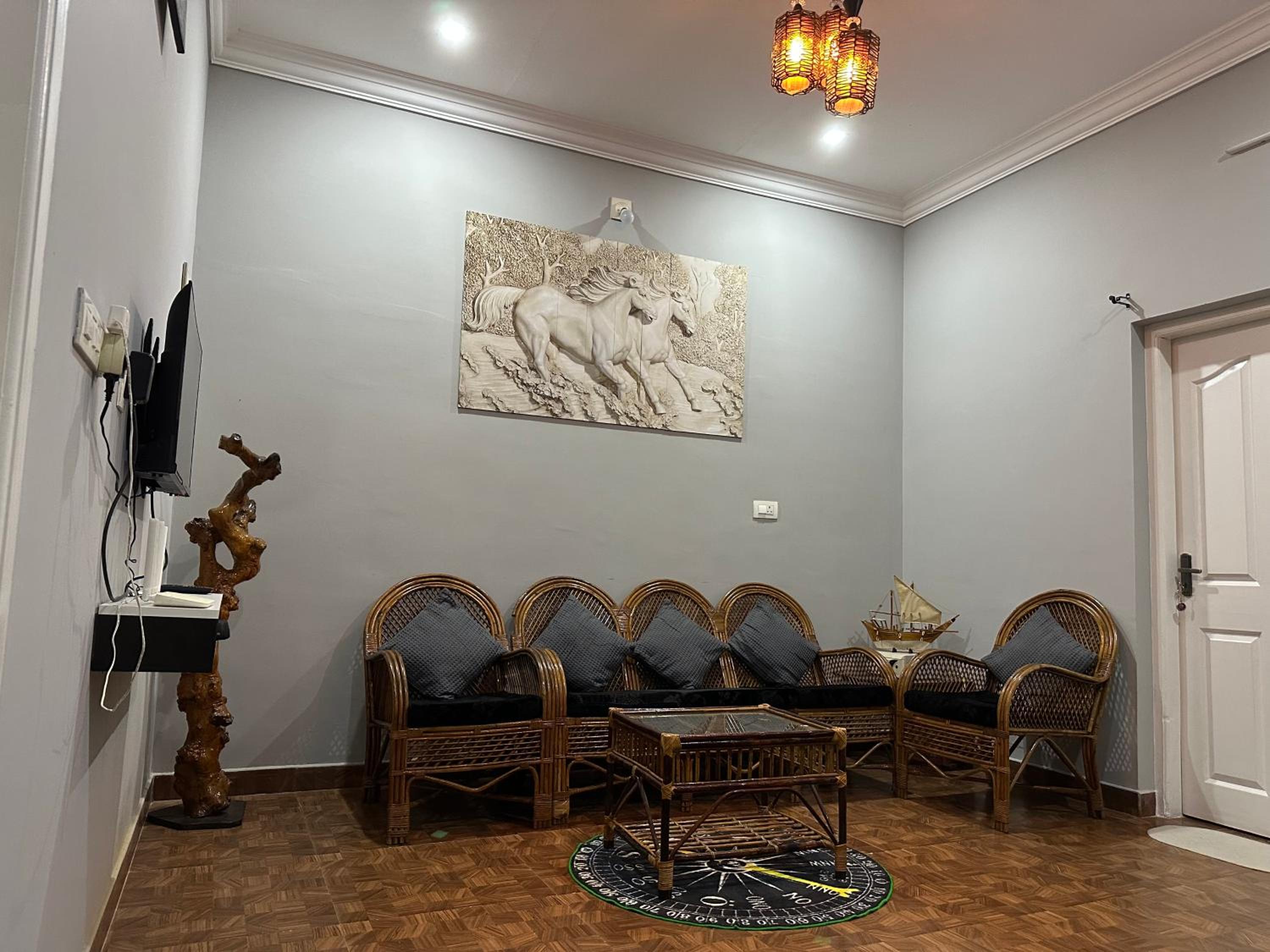 Karthika Homestay