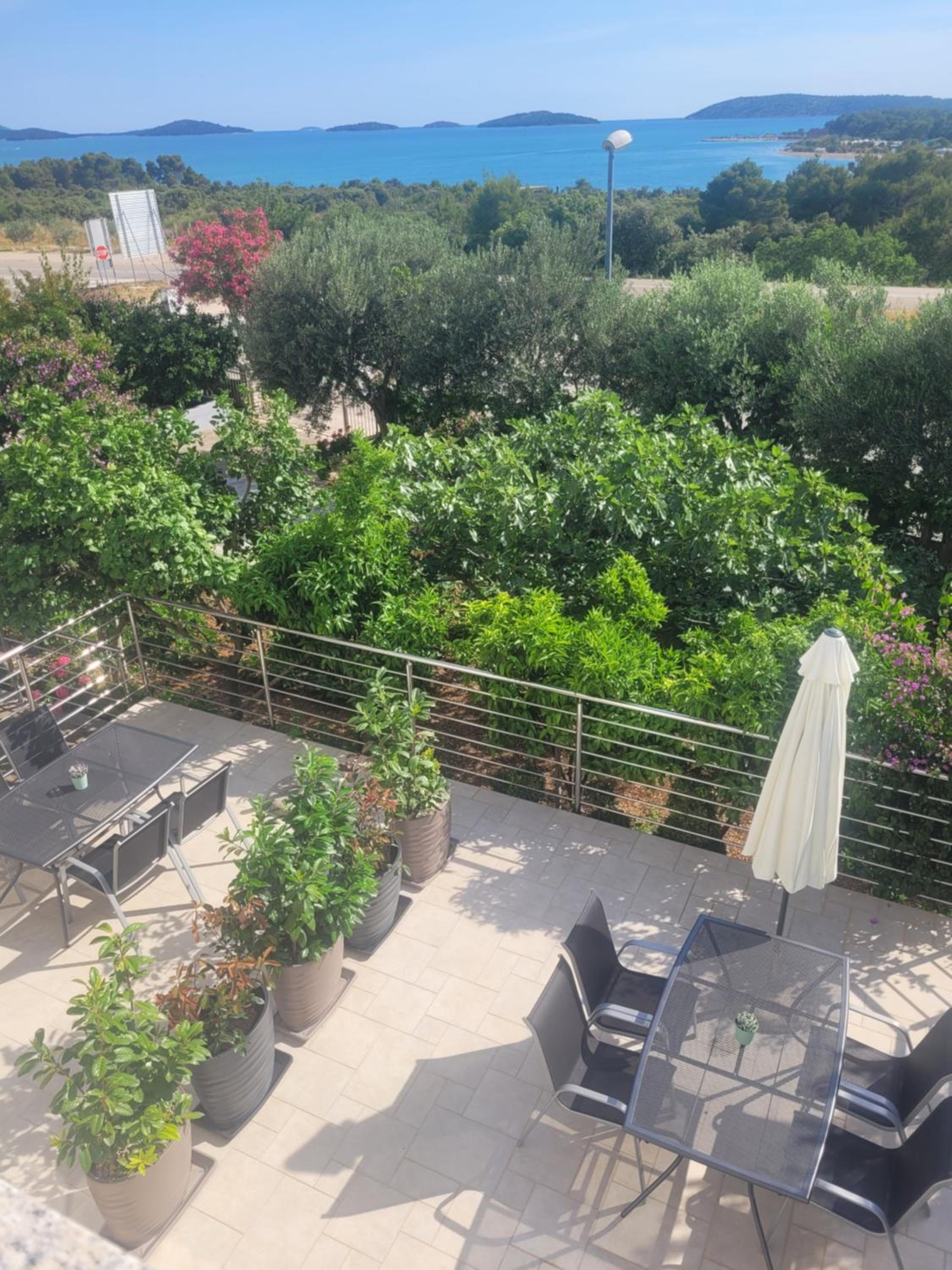 Apartment Maslina view 3