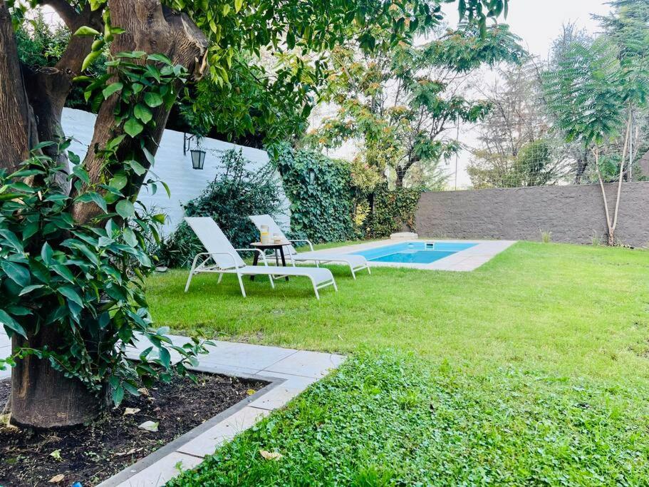 Casa Flora, cálida casa en el corazón de Chacras de Coria