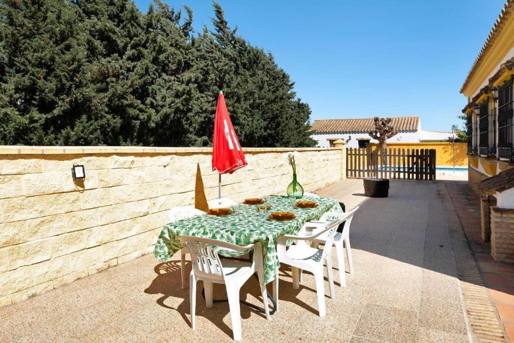 Casas Antonio-piscina privada y BBQ