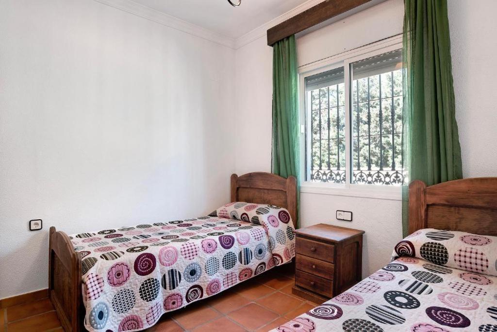 Casas Antonio-piscina privada y BBQ