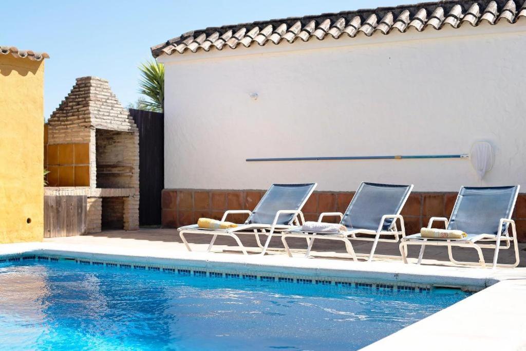 Casas Antonio-piscina privada y BBQ