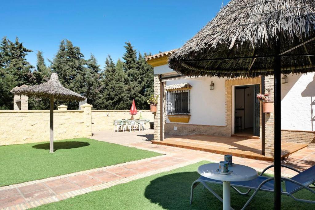 Casas Antonio-piscina privada y BBQ