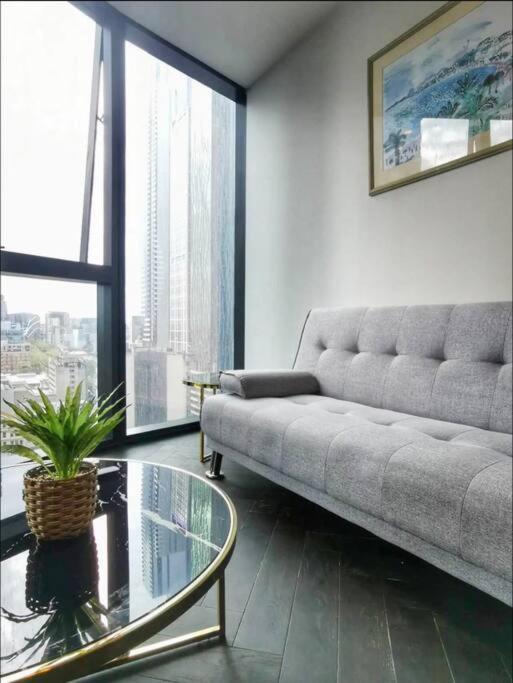 UM1501-Elegant 1BR apartment in SkyHigh