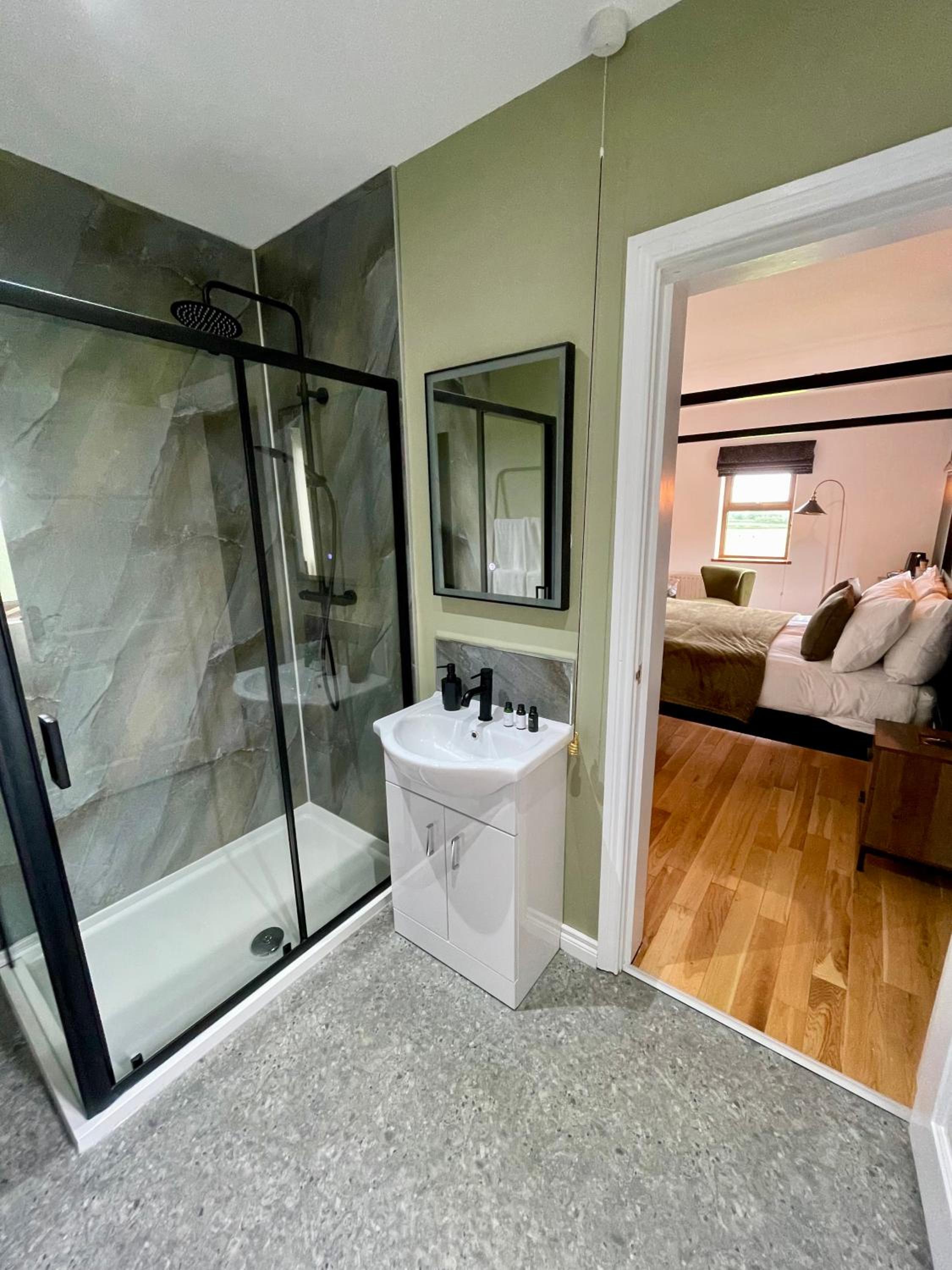 Bushmills Vacations - Carnbore House BnB - Property Image 33