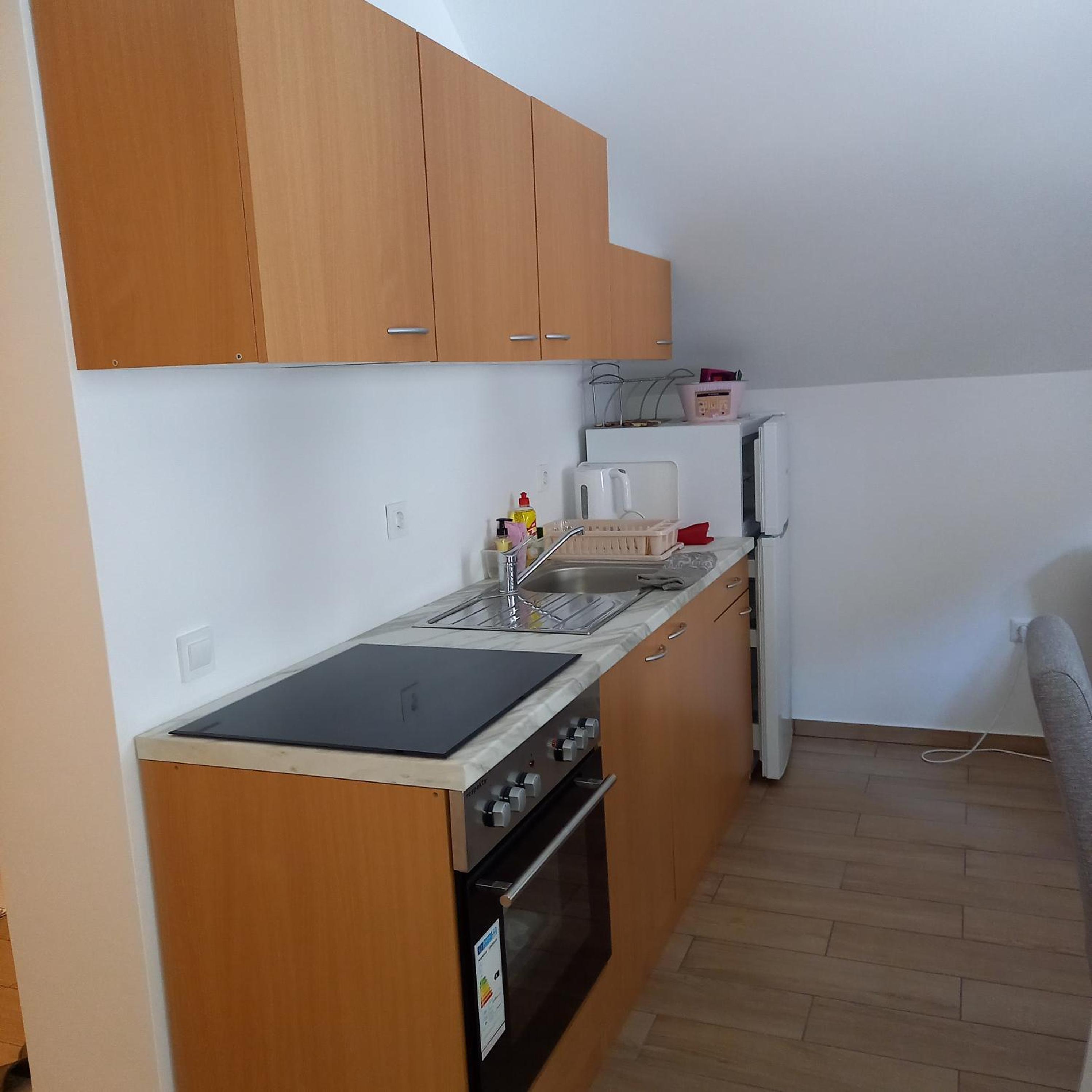 Hiša Lunna - Apartments in a Forest Paradise view 3