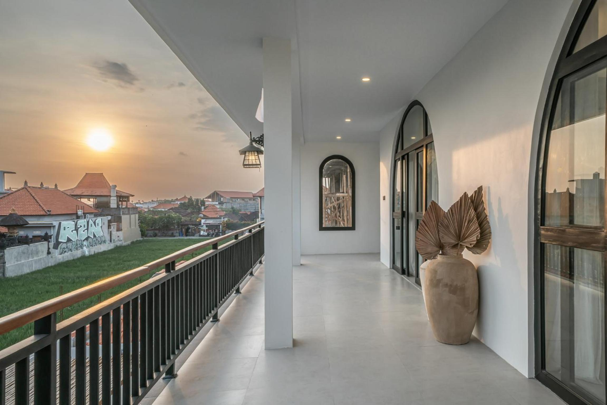 Kenny Villas Canggu Beach view 4