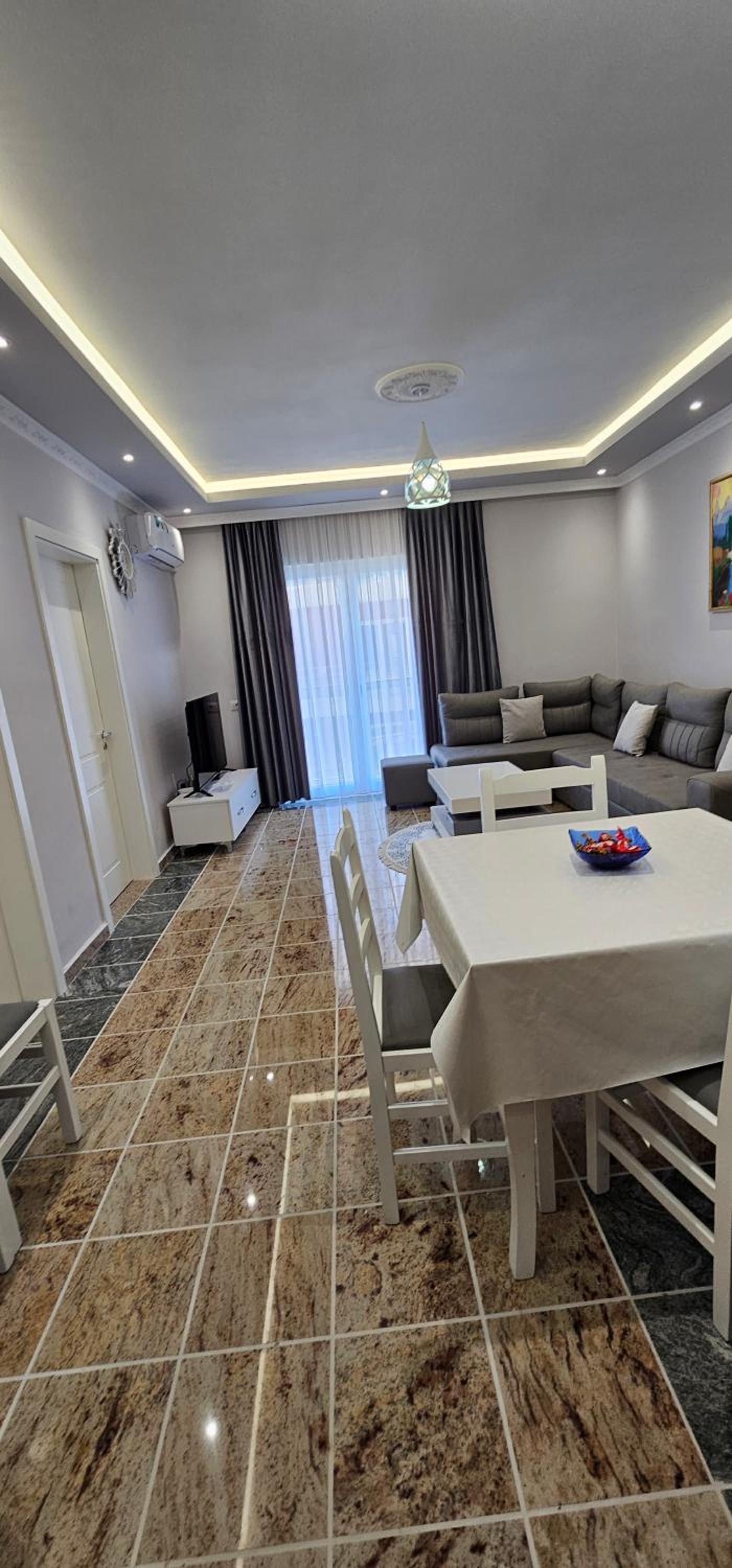 Fishta Apartments Q5, 26