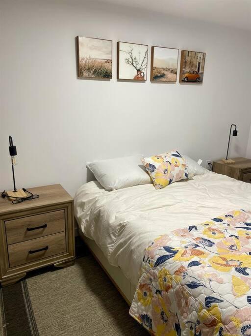 STAY IN SARNIA - Milne Mansion - Souterrain Apartment