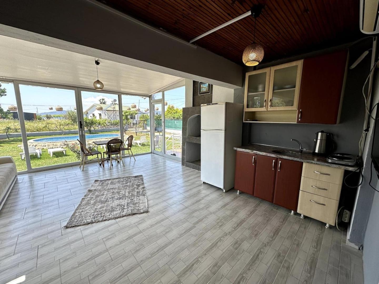 Castabus Homes