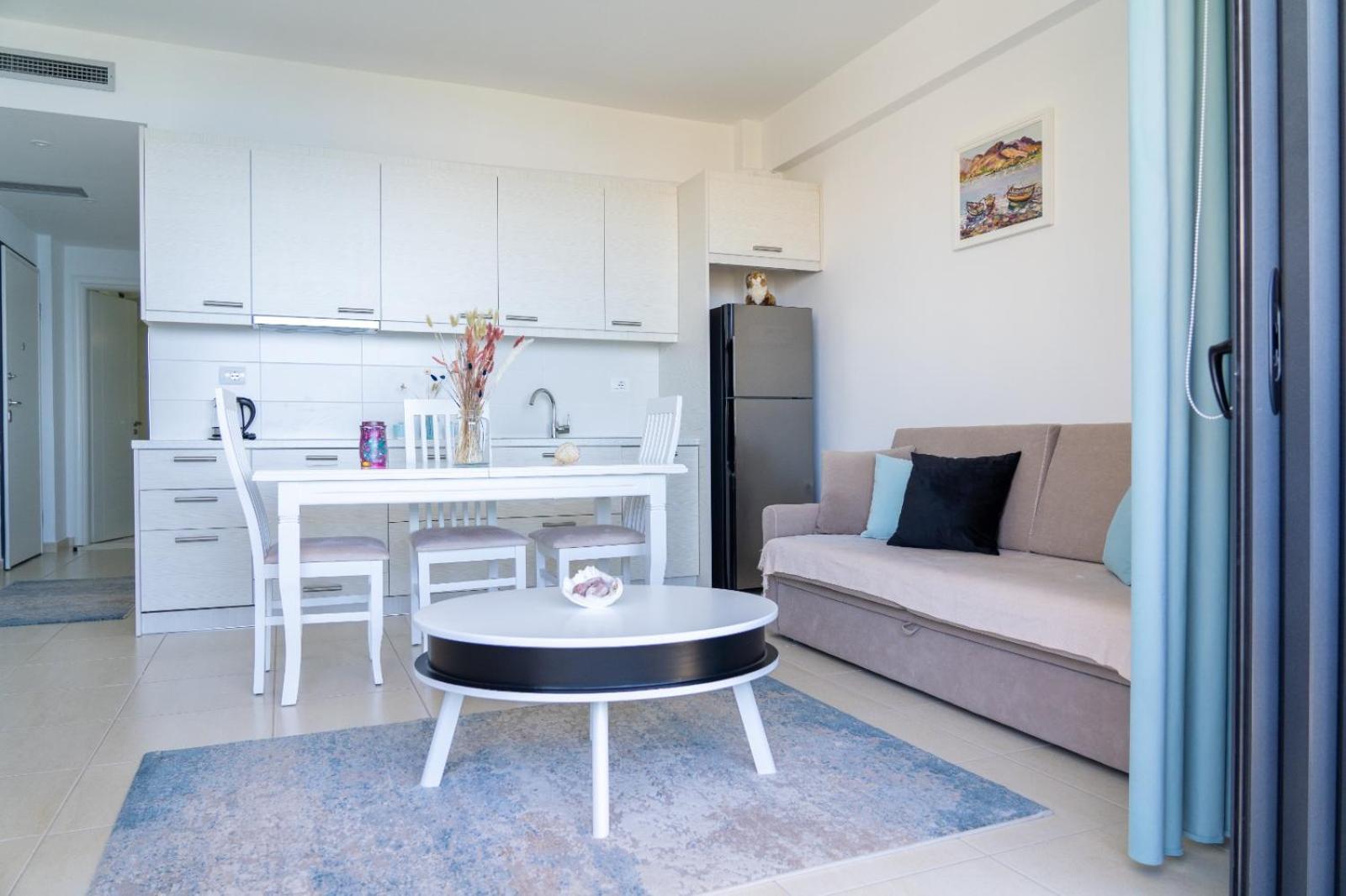 Aja's Apartment