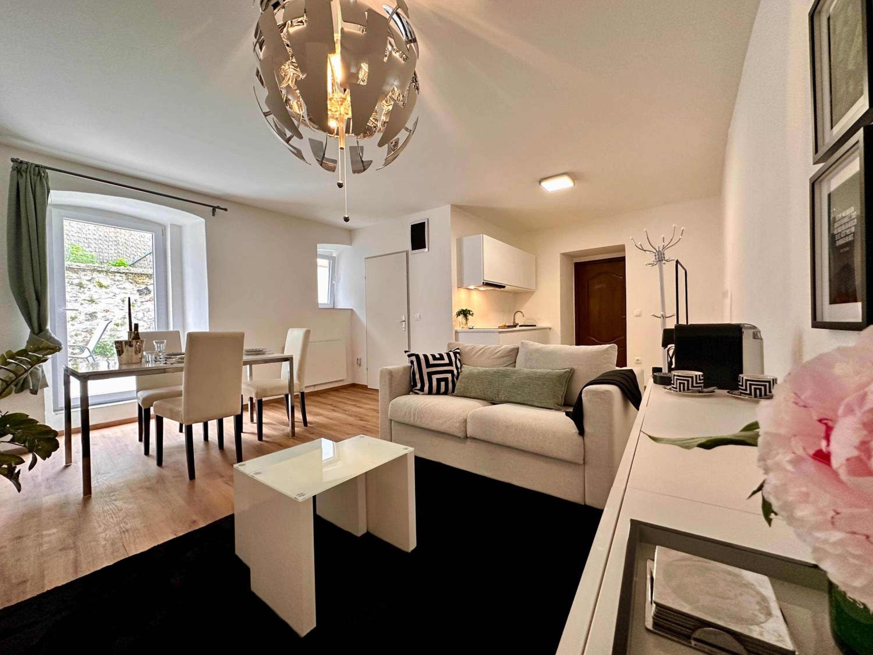 White Oak Room