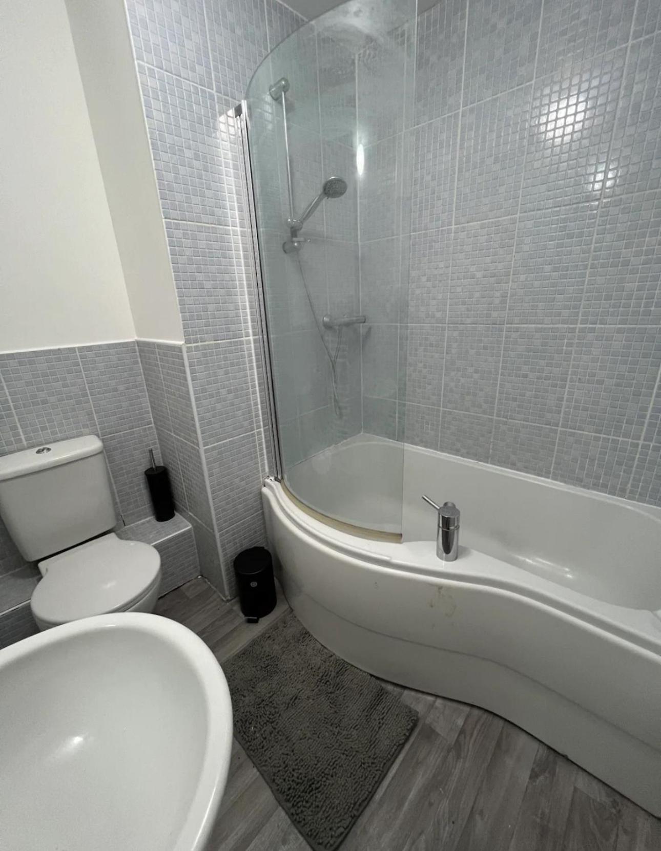 Cardiff city centre apartment