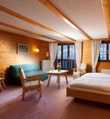 B & B Hôtel Aux Mille Etoiles
