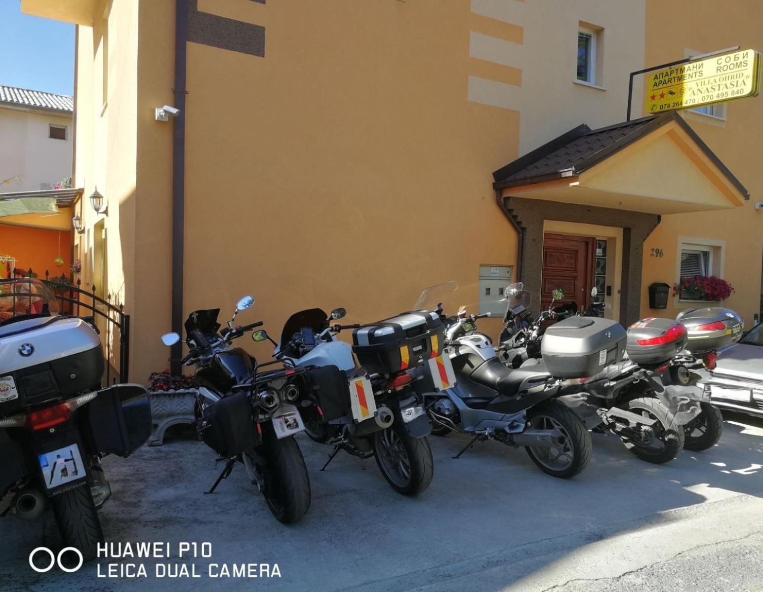 Photo 219