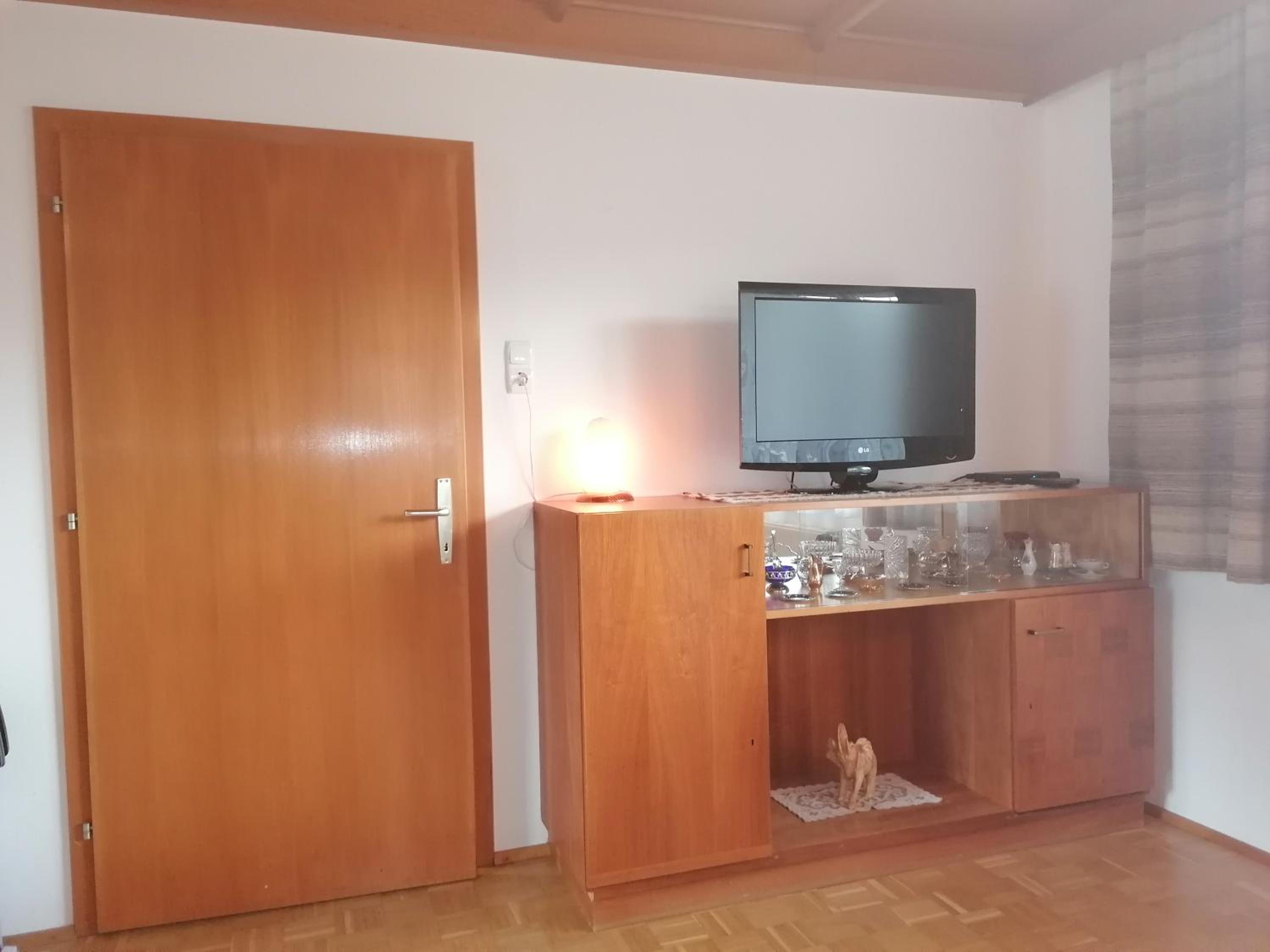 HAUS RUSSOLD - FEWO11 mit Balkon in entspannter Atmosphäre - GRÜNER SEE