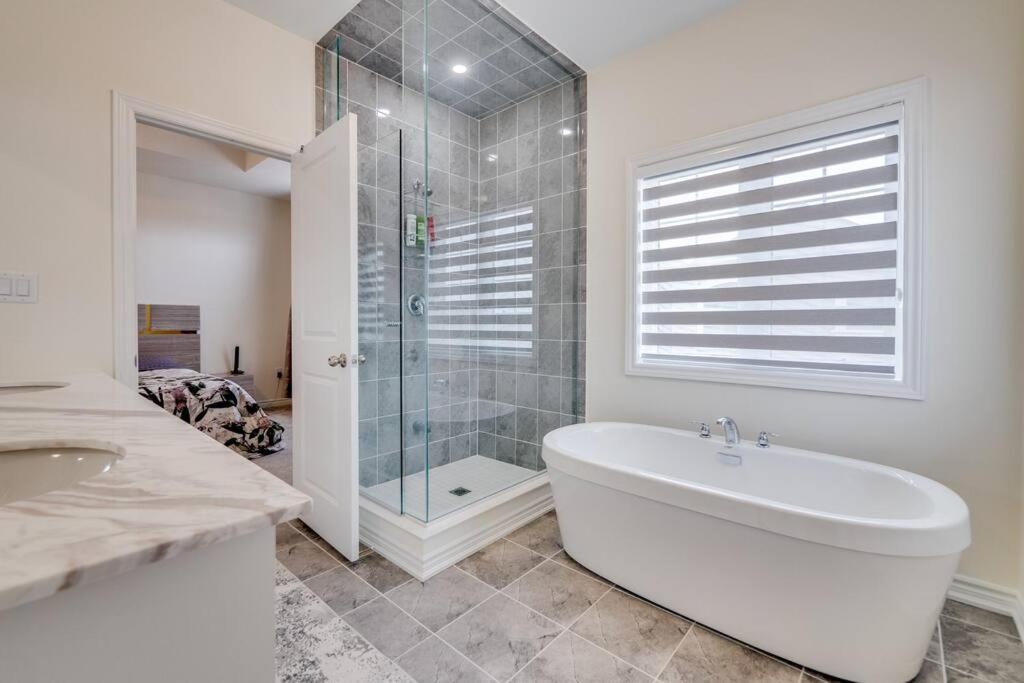Brand New 4 Bedroom House
