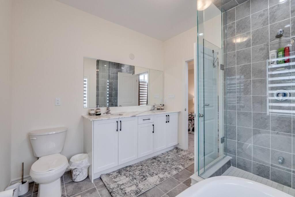 Brand New 4 Bedroom House