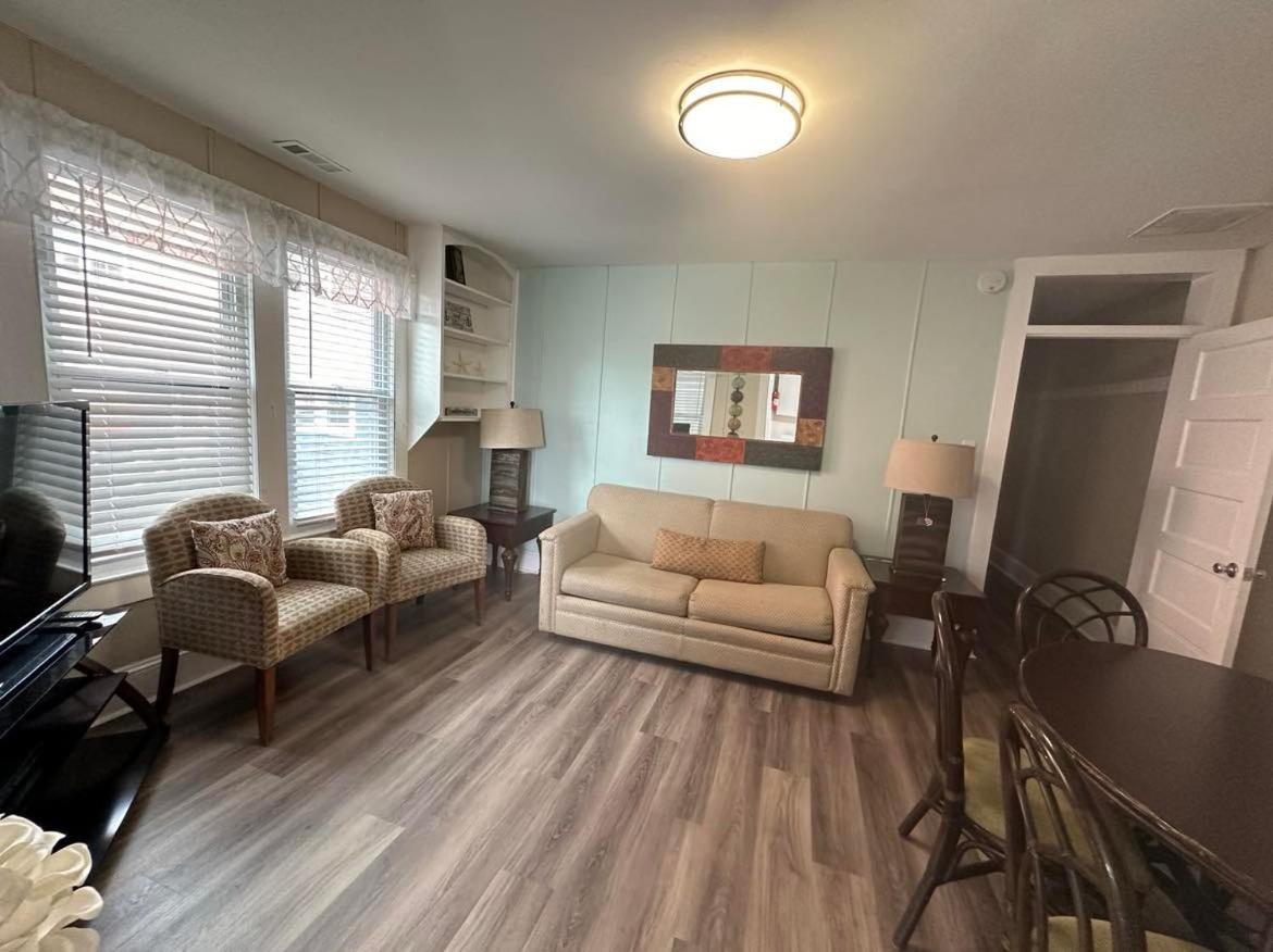 Nock Apartments
