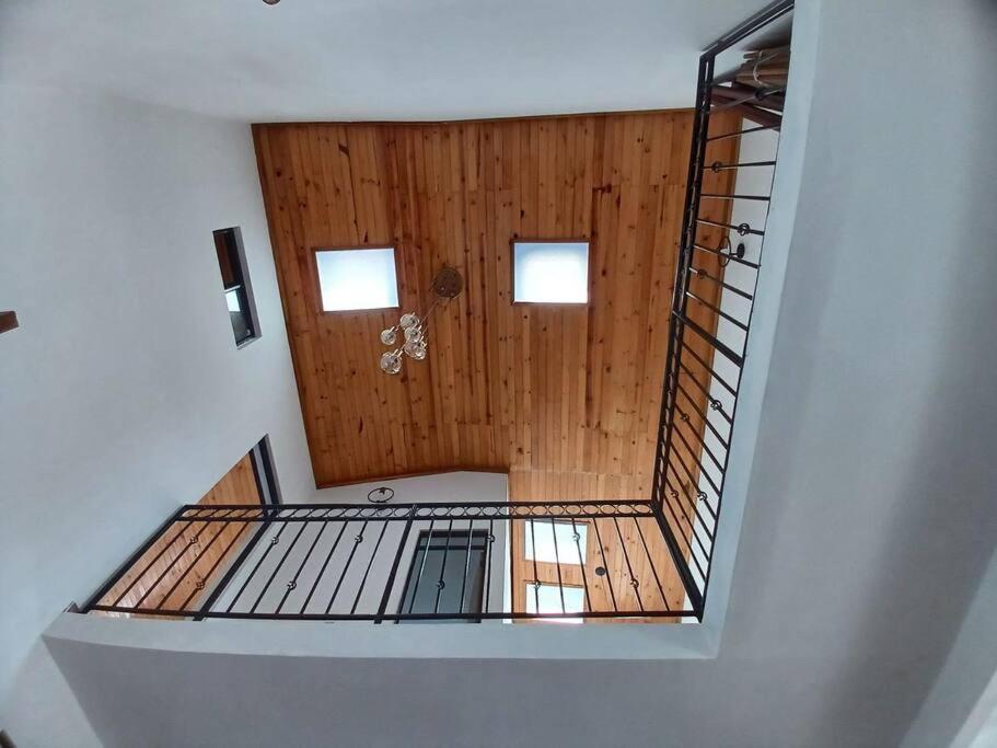 Casa en Condominio con Piscina