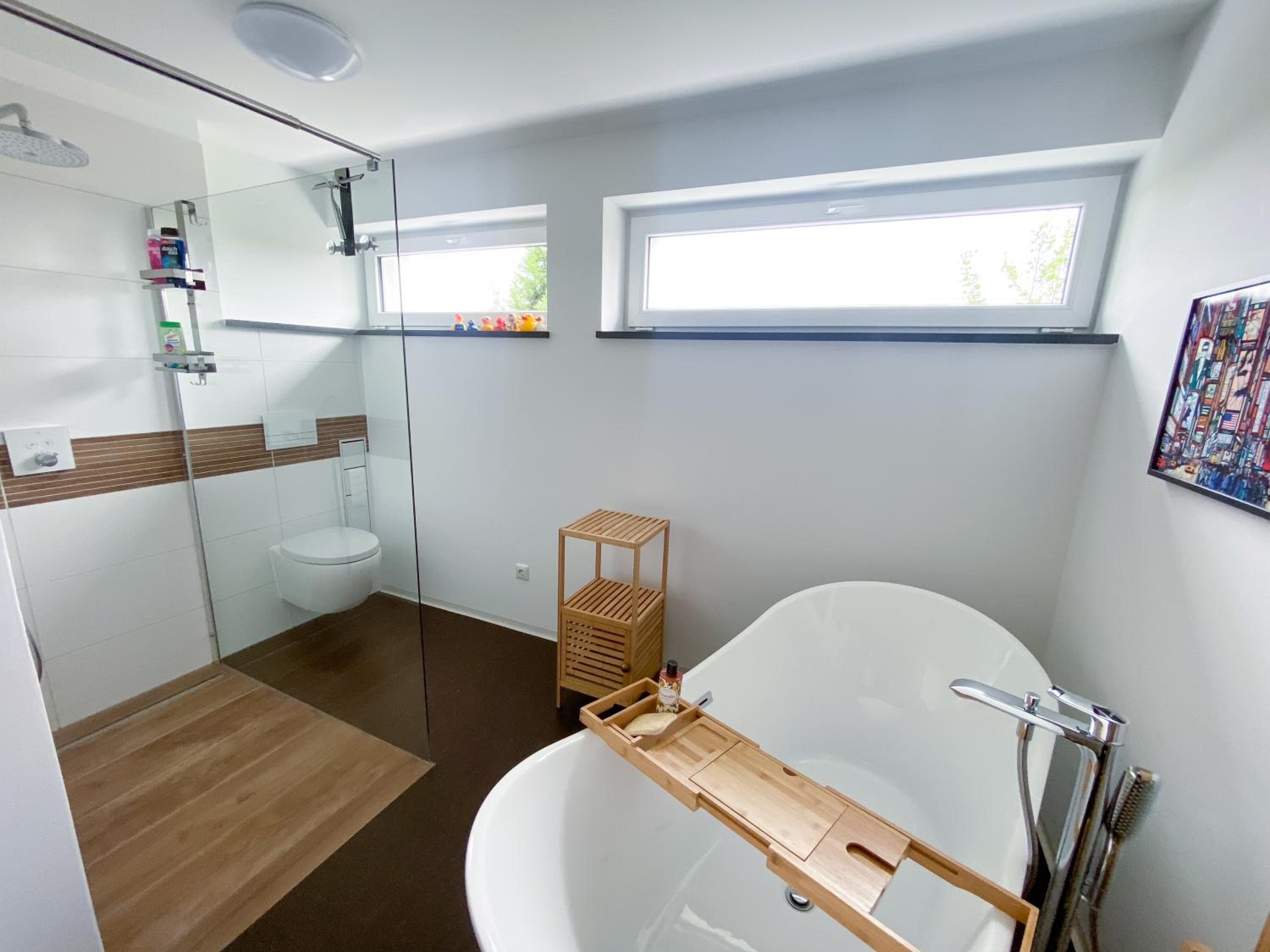 170qm Apartment in Natur für Familien mit Parken, 2 Balkone, und Küche