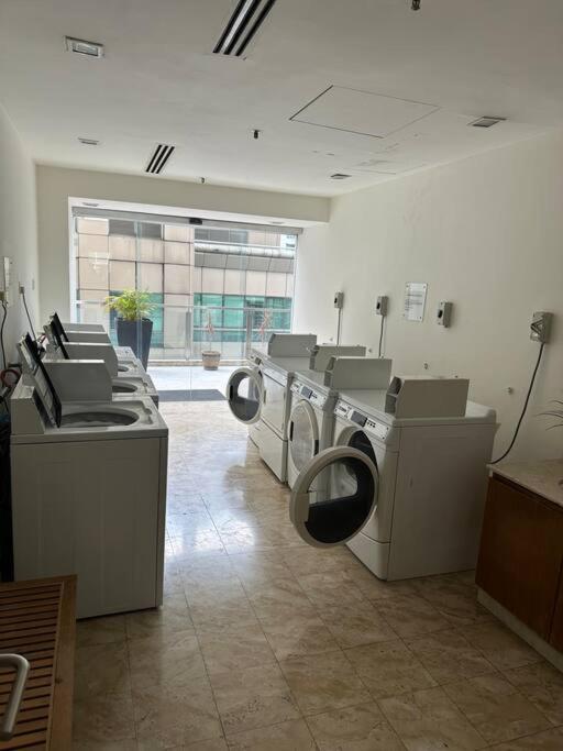 Luxzell suite Klcc With bathtub 7 Minutes walk to klcc