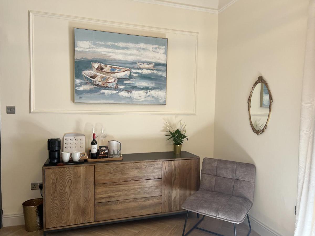 9 Bedroom all Ensuite- Exclusive Use view 3