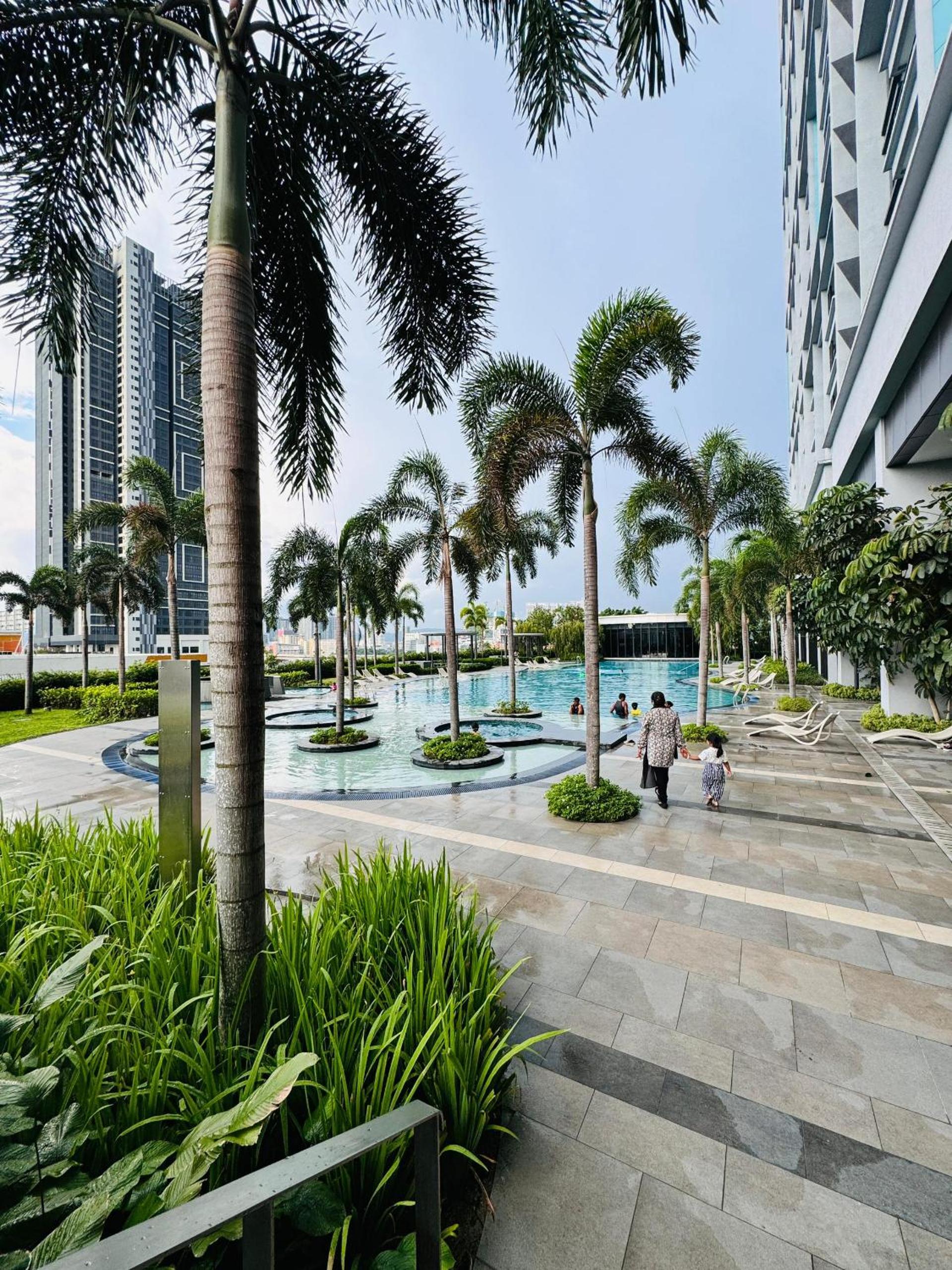 TRION kLCC BY ABM UNIQUE HOME
