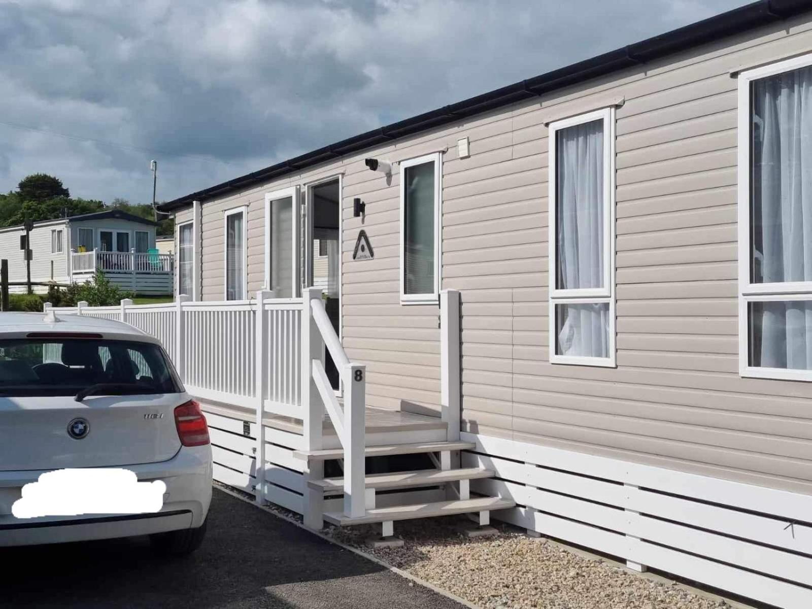 Dog friendly park 5 miles from Bude 2 bed caravan view 2
