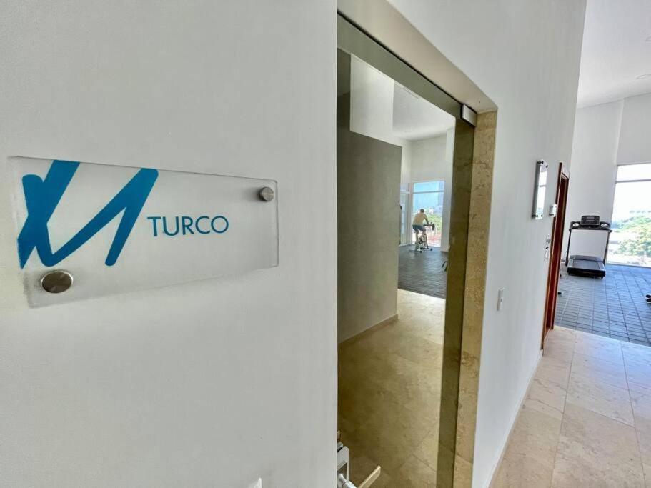 Duplex de Lujo nuevo con vista increible al centro y la playa