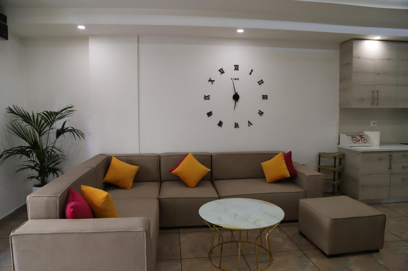 B&C Apartment