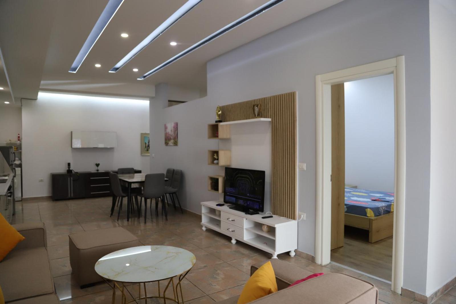 B&C Apartment