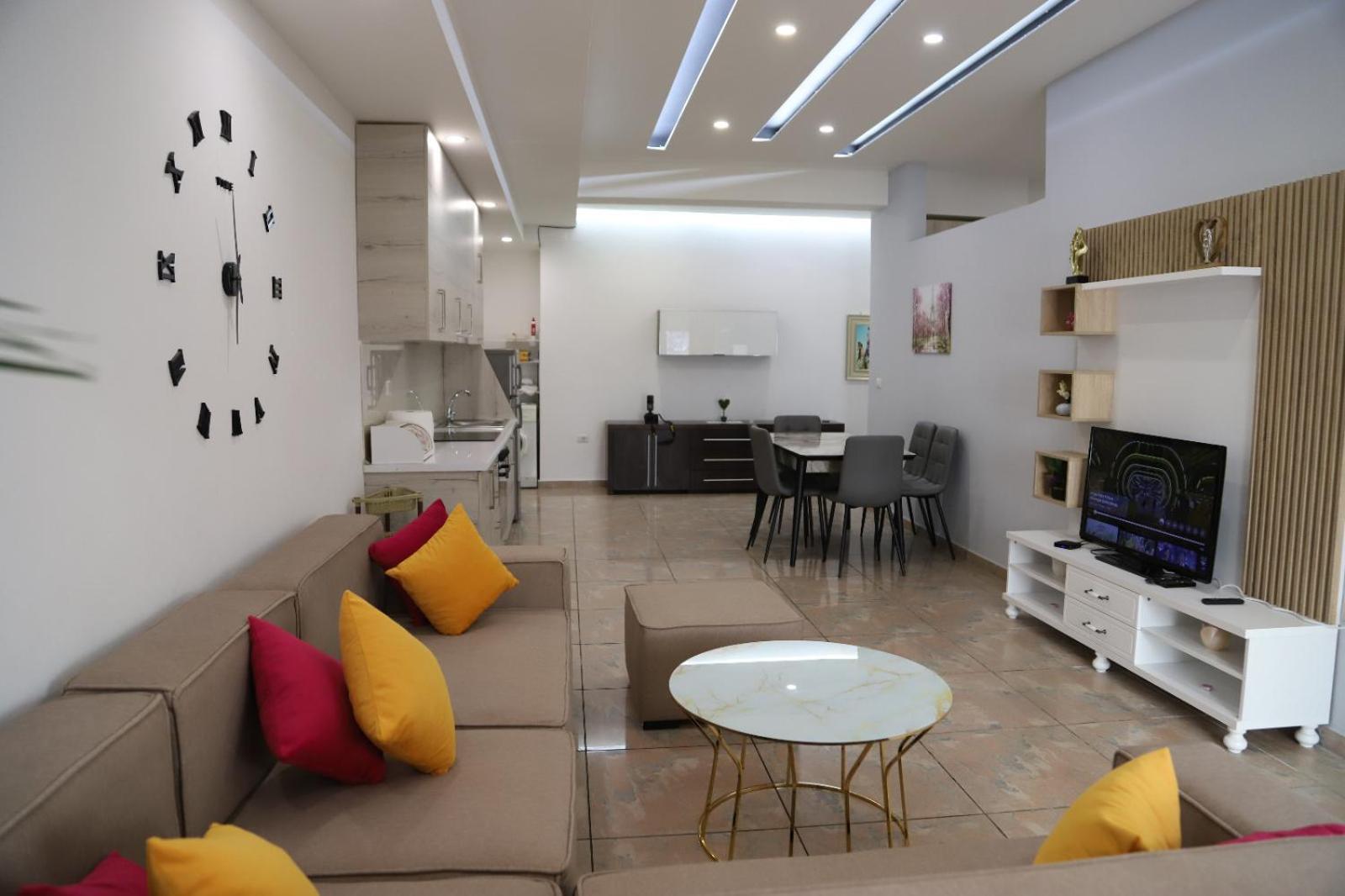 B&C Apartment
