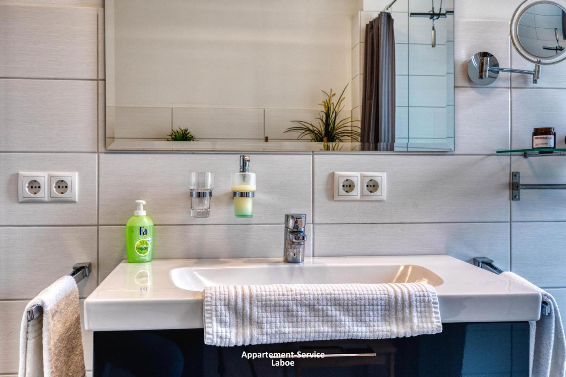 Portland 6 en Laboe — bathroom