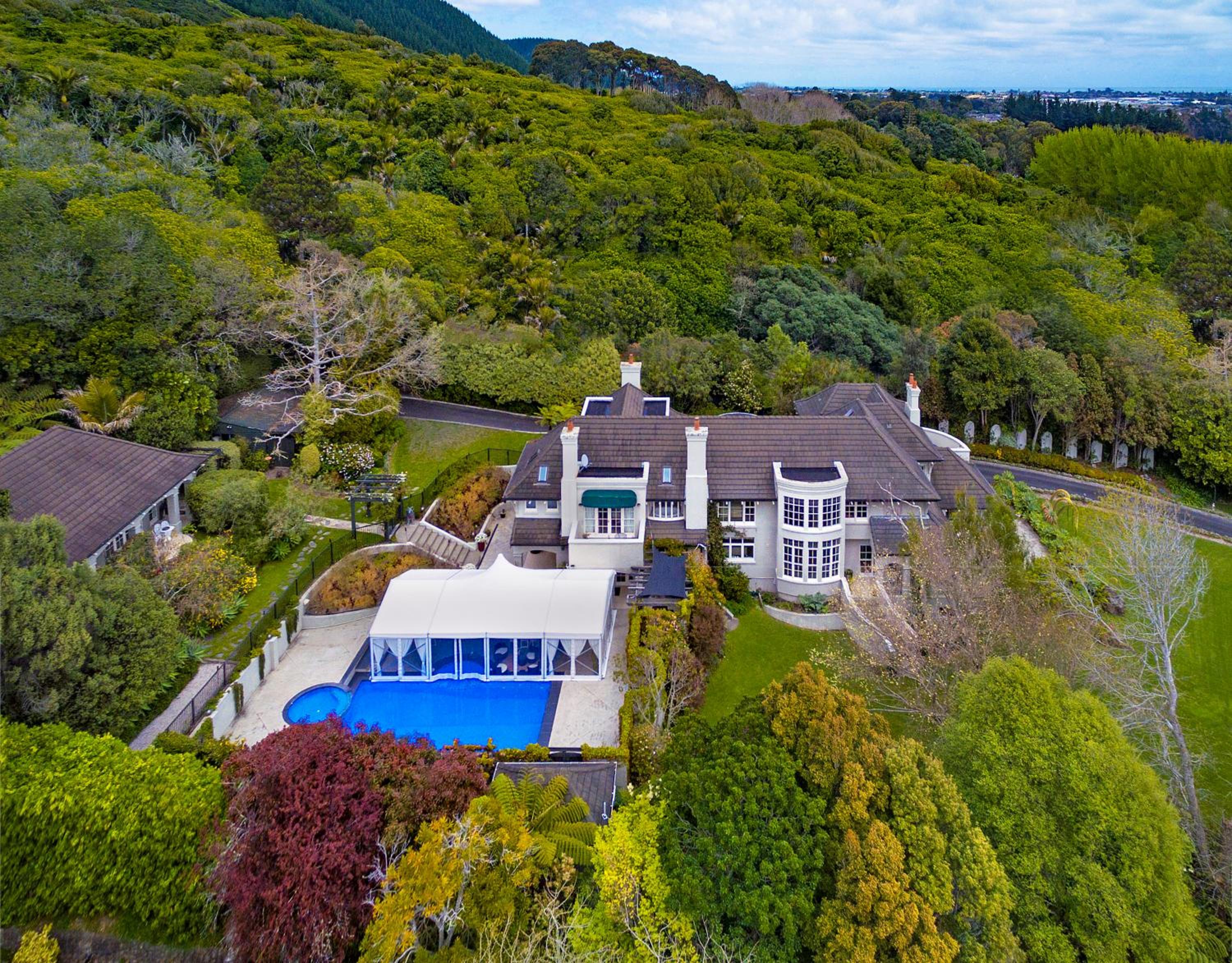 Hotel Greenmantle Estate Hotel