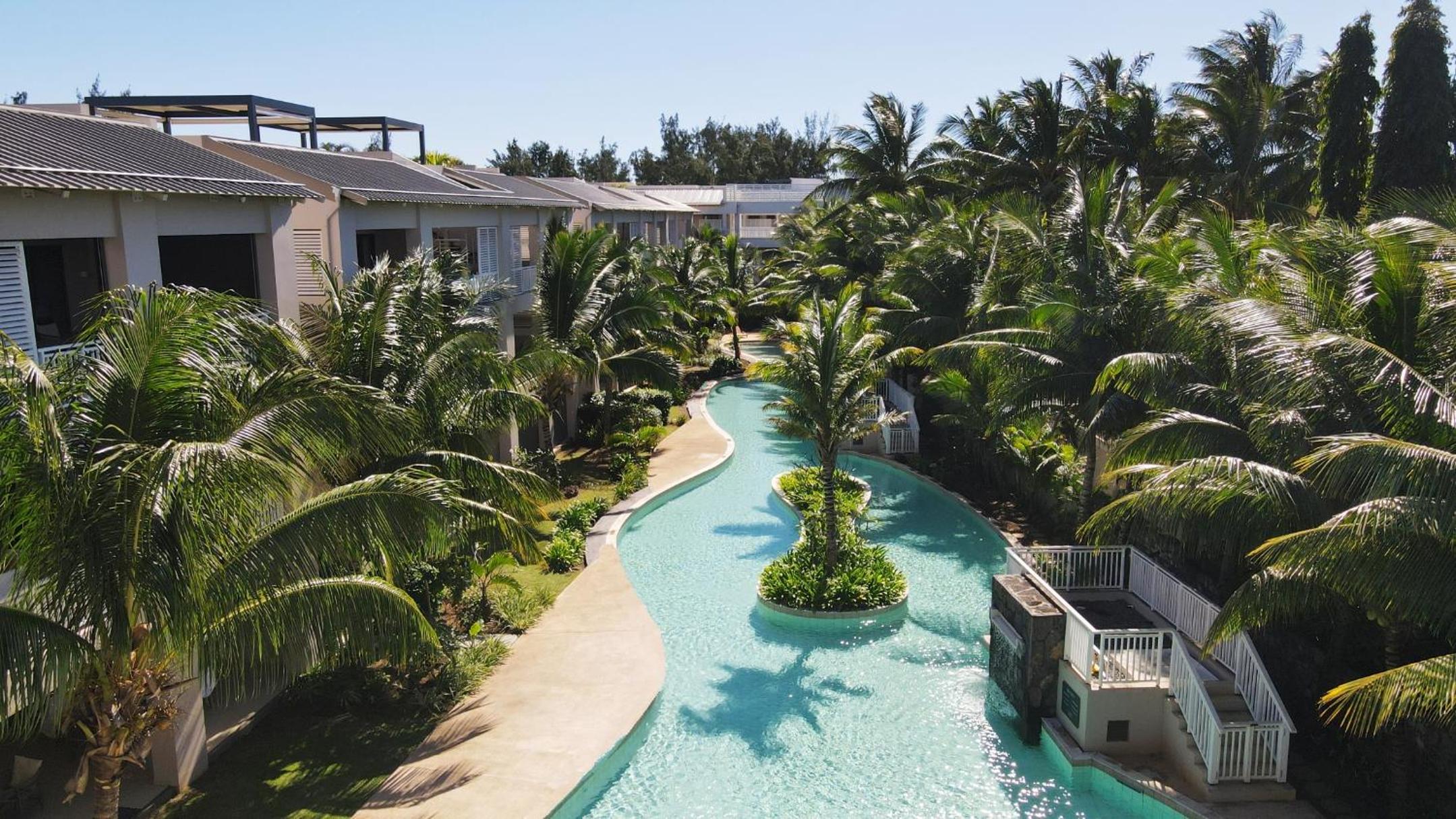 Villa Eden-2 bedrooms with Private Rooftop Terrace & Pool, access to private beachclub, Ki Residences, Pereybère - Managed by KSN view 4