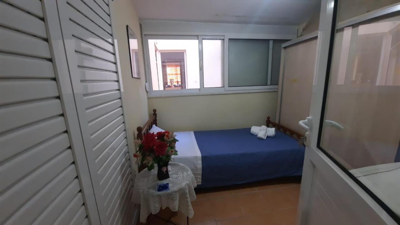 Aleksander’s New and spacious Apartment in Saranda