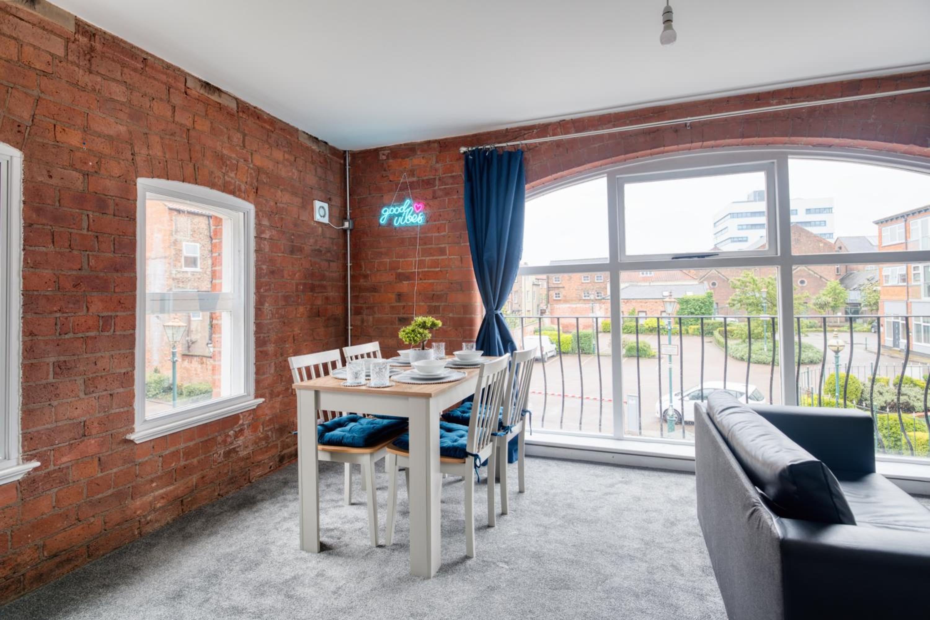 Apartment 5, silvester house, Silvester Street, Hull, HU13HA view 2
