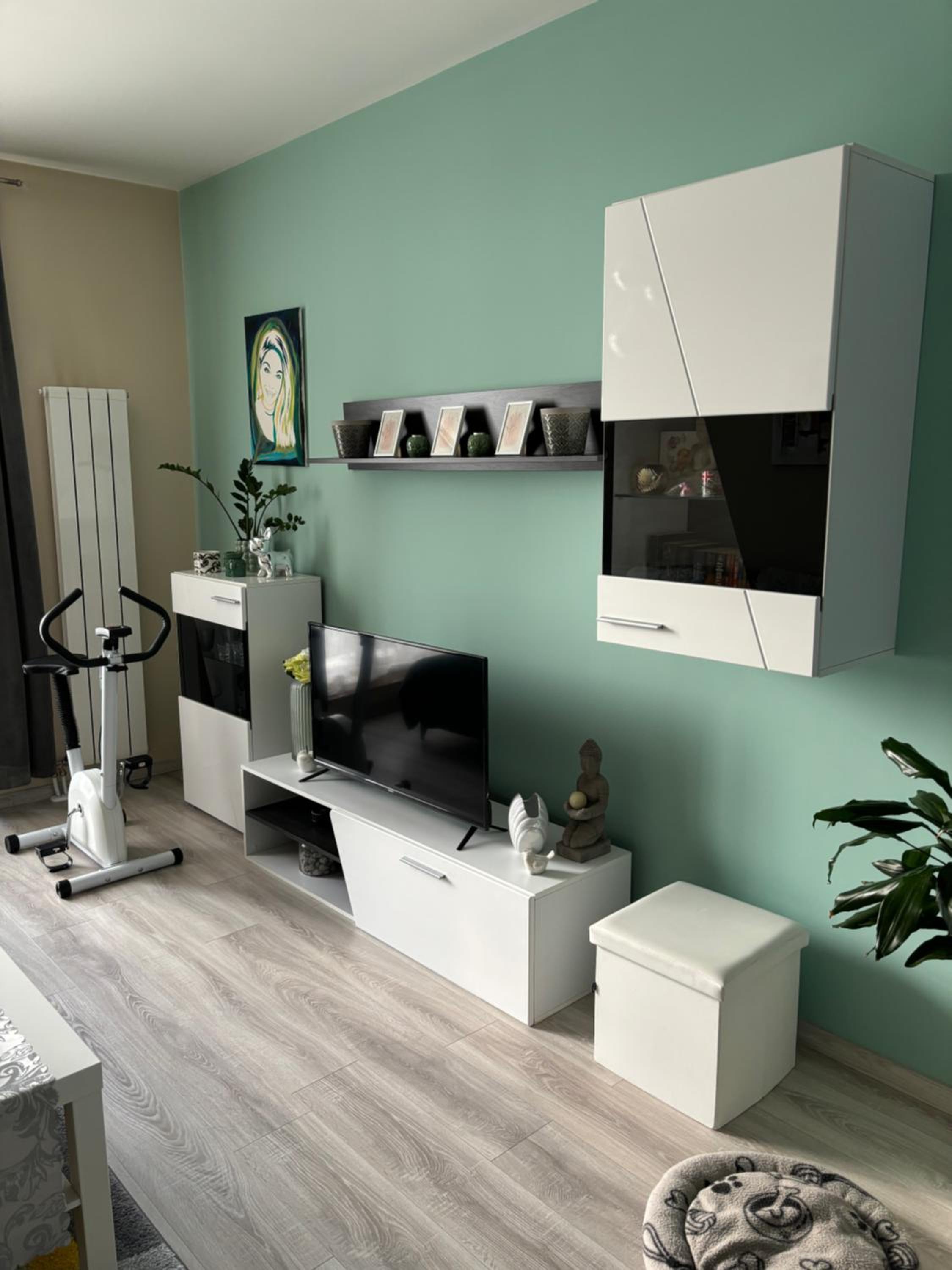 Modern, Cute and Comfy Apartment - FREE PRIVATE PARKING