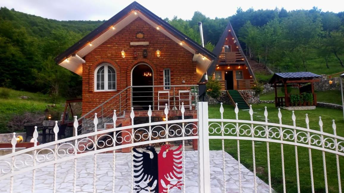 Vilat Pllumaj