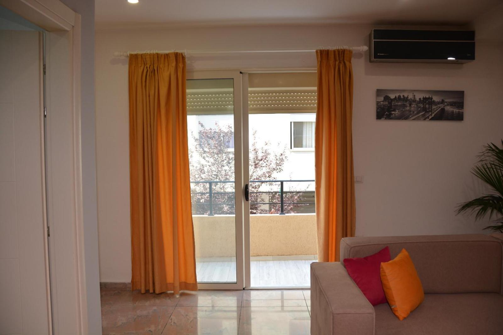 B&C Apartment