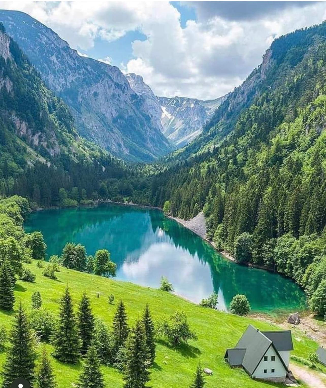 A Frame Houses ANS Zabljak