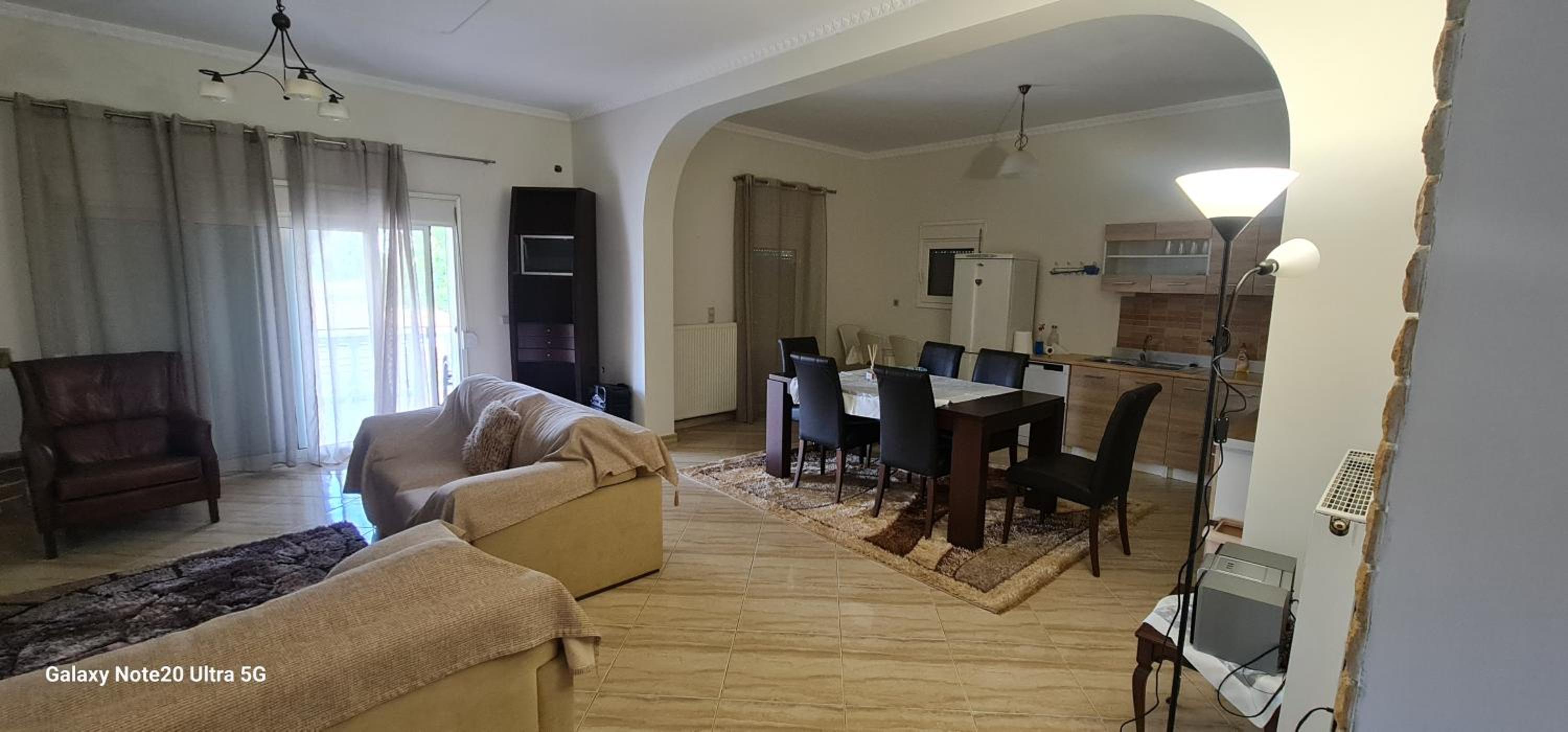 Fertoun apartment