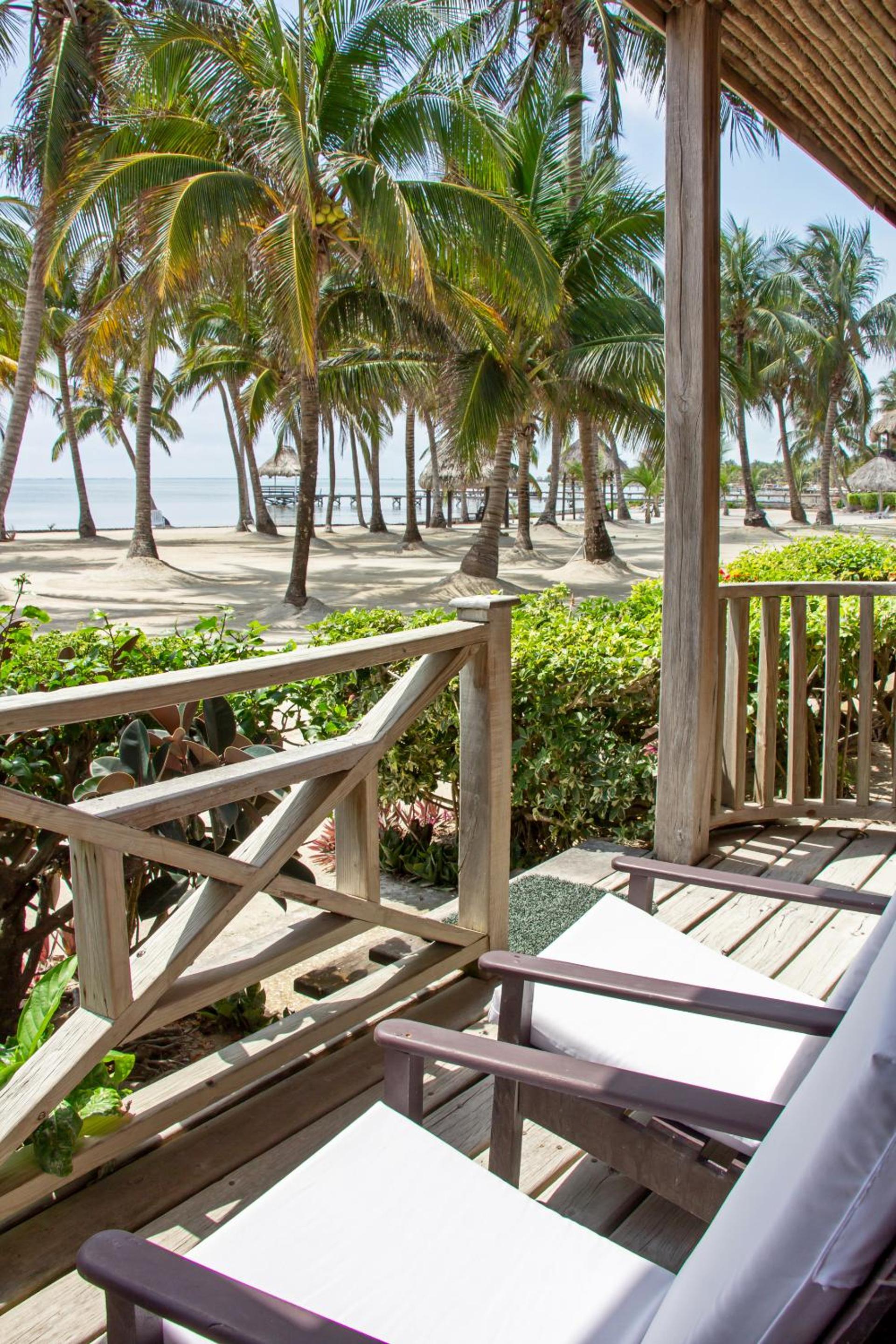 Reef's Villa D1