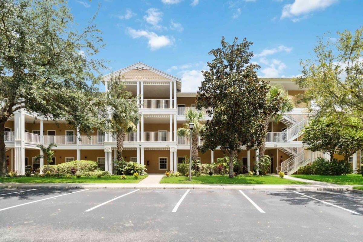 Second floor upgraded condo in Bahama Bay 2 bedrooms