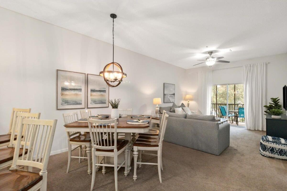 Second floor upgraded condo in Bahama Bay 2 bedrooms
