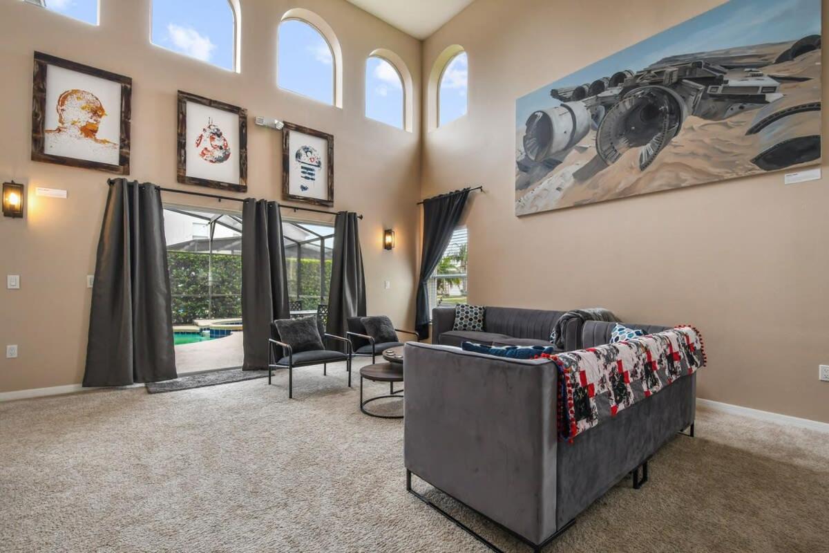 lounge