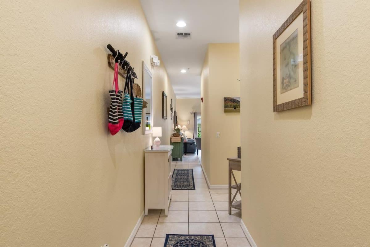 Bahama Bay- 3 bedroom condo with amenities view 3